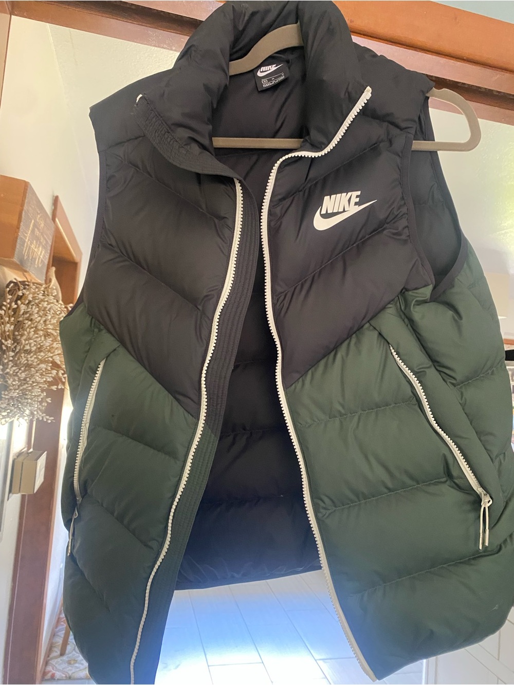 Nike Black and Dark Green Quilted Puffer Vest